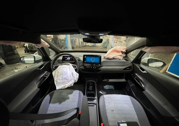 Volkswagen ID.3 cena 49900 przebieg: 66000, rok produkcji 2020 z Szczawno-Zdrój małe 67